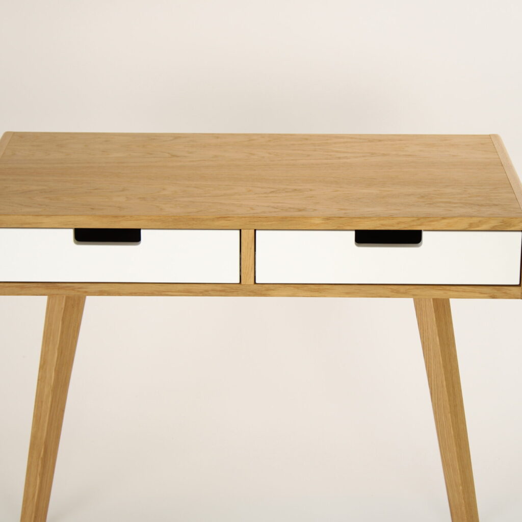 Biurko 90 cm z szufladami outlet